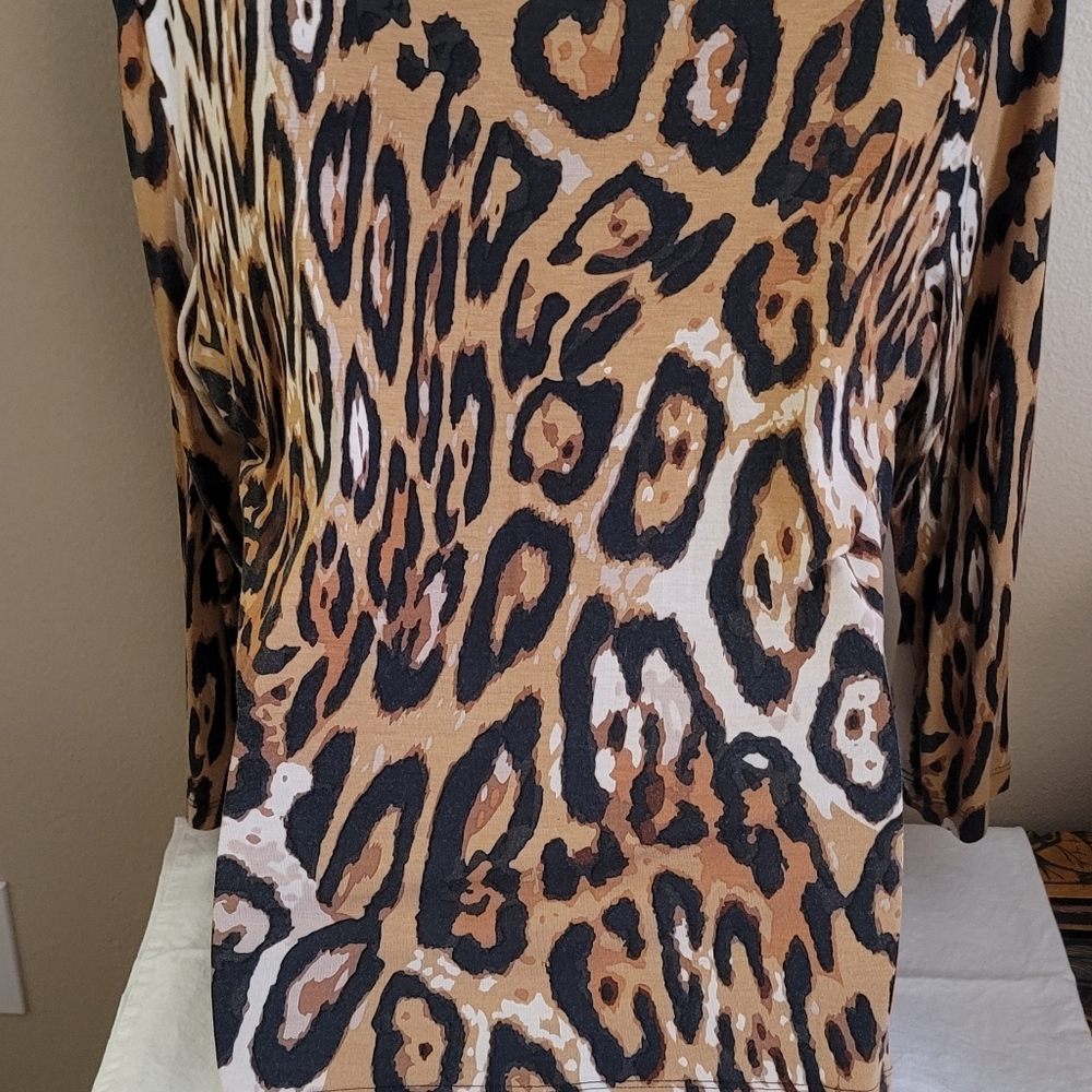 Leopard Top Size M - Picture 3 of 6